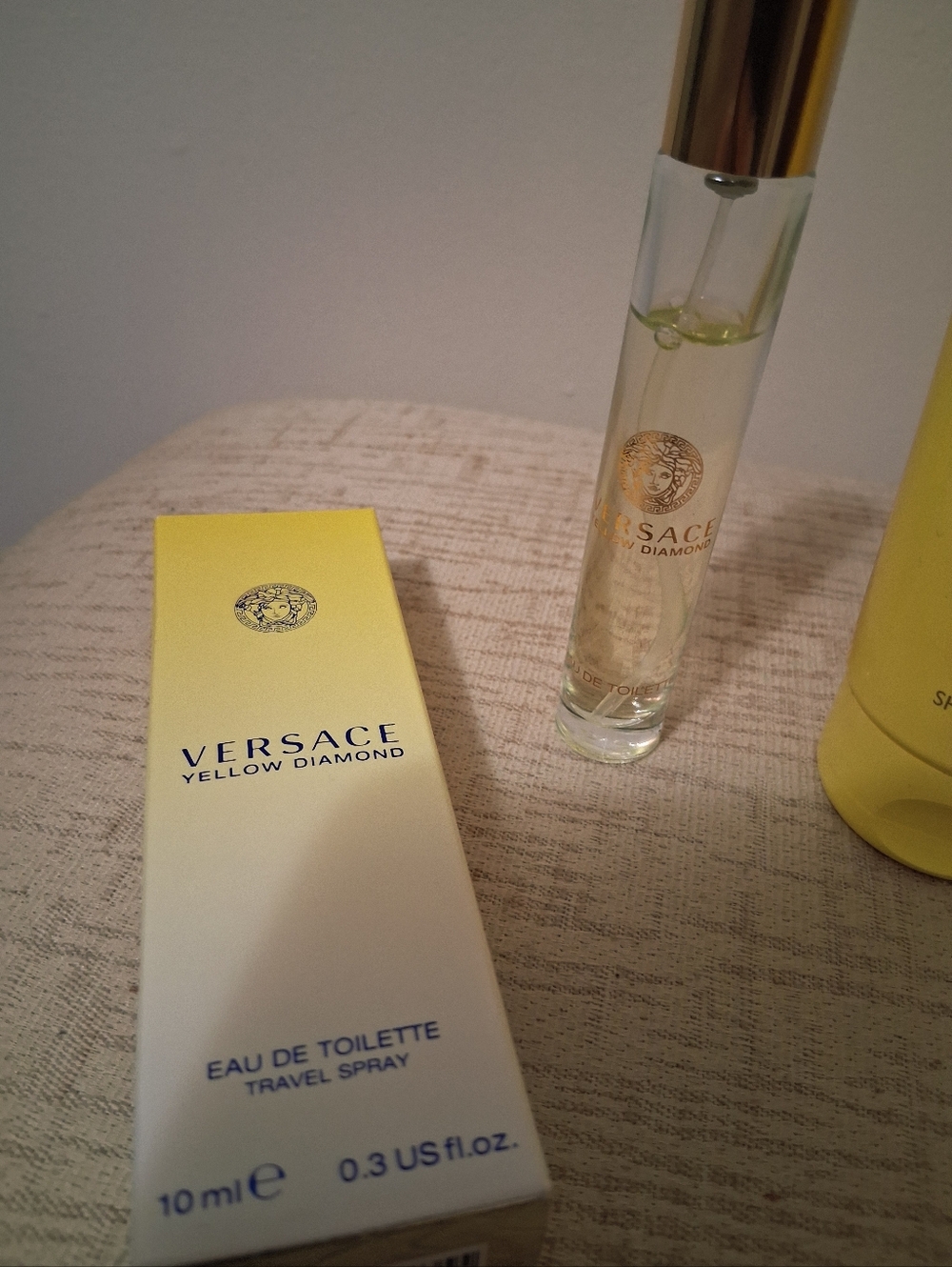 Versace Yellow Diamond Set - Picture 3 of 4